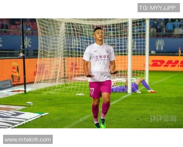 朱建荣精彩破门助力上海申花赢得关键胜利展现球队强大实力