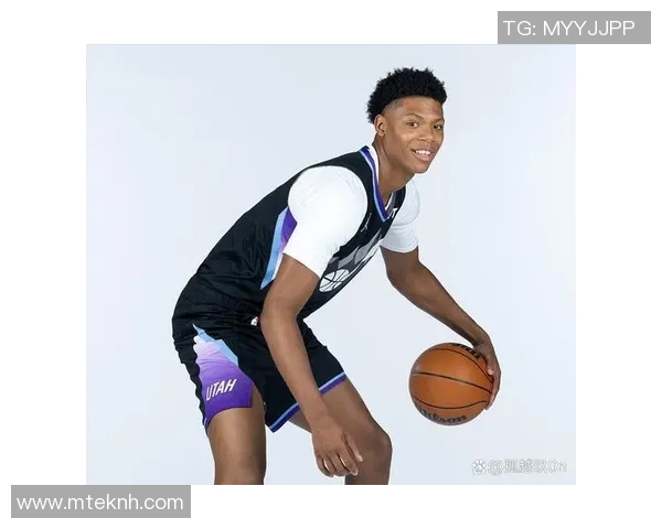 爵士签下后卫新秀，未来可期